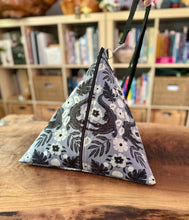 Load image into Gallery viewer, Joey Project Pouch