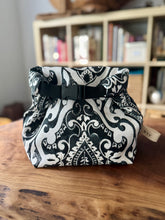 Load image into Gallery viewer, Clover Bag