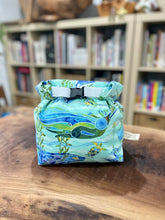 Load image into Gallery viewer, Clover Bag