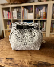 Load image into Gallery viewer, Clover Bag