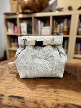 Load image into Gallery viewer, Clover Bag