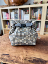 Load image into Gallery viewer, Clover Bag