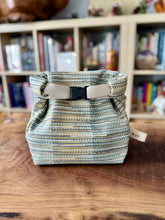 Load image into Gallery viewer, Clover Bag