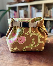 Load image into Gallery viewer, Clover Bag