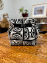 Load image into Gallery viewer, Clover Bag