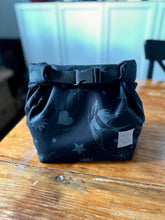 Load image into Gallery viewer, Clover Bag