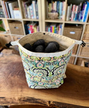 Load image into Gallery viewer, Clover Deluxe