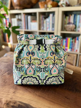 Load image into Gallery viewer, Clover Deluxe