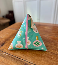 Load image into Gallery viewer, Joey Project Pouch
