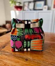 Load image into Gallery viewer, Clover Bag
