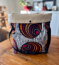 Load image into Gallery viewer, Clover Deluxe
