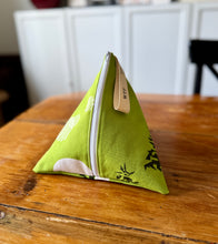 Load image into Gallery viewer, Joey Project Pouch
